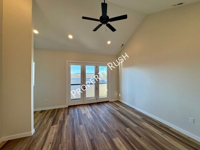 Building Photo - 1861 Zeta Way