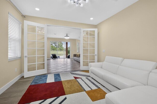 Building Photo - 1724 Annandale Cir