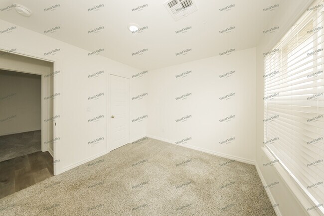 Building Photo - 14709 Travertine Fls Ln