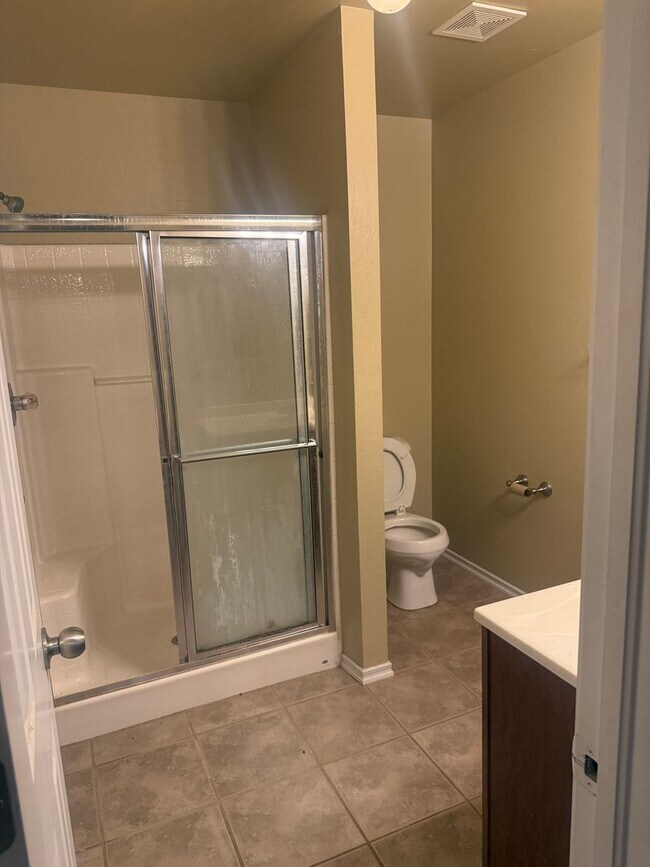 Building Photo - 10305 NW 38th Terrace