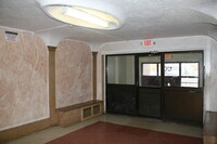 Building Photo - 120 N Oraton Pkwy