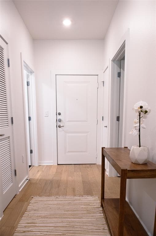 Building Photo - 2505 Thornton Rd