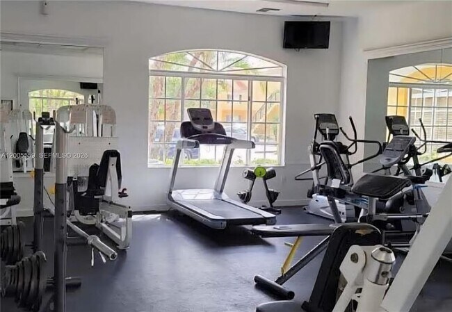 Building Photo - 7260 NW 114th Ave