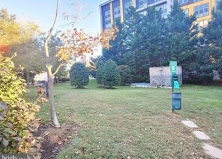 Building Photo - 2726 Gallows Rd