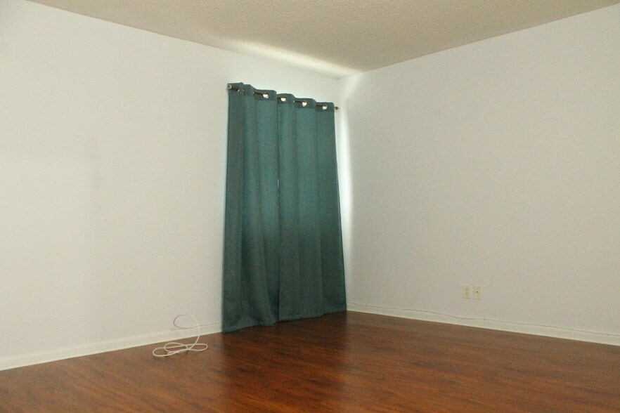 Building Photo - 1522 Ocean Dunes Cir