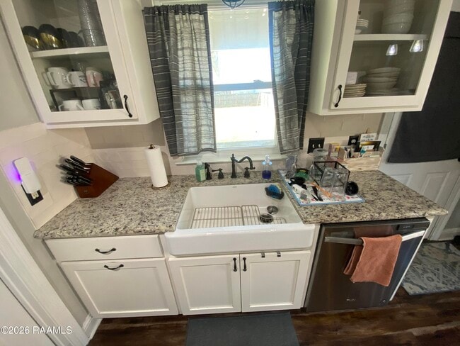 Building Photo - 1005 Don Ave