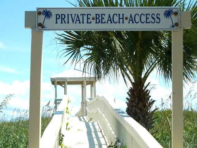 Building Photo - 2400 S Ocean Dr