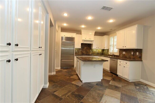 Building Photo - 4687 Camino Del Sol