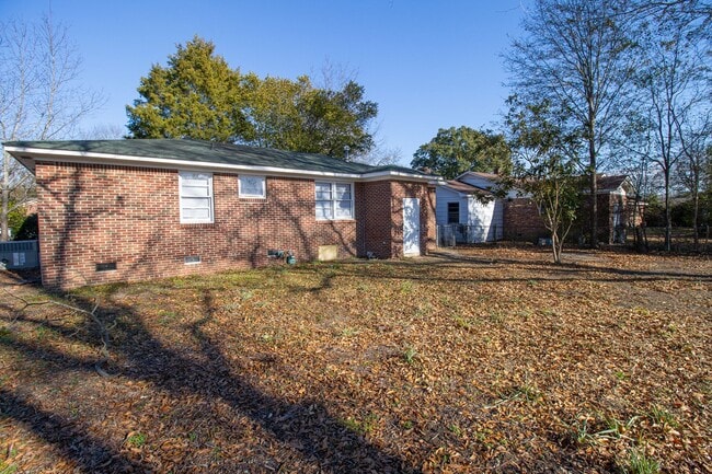 Building Photo - Charming 3-Bedroom Brick Home in Cayce