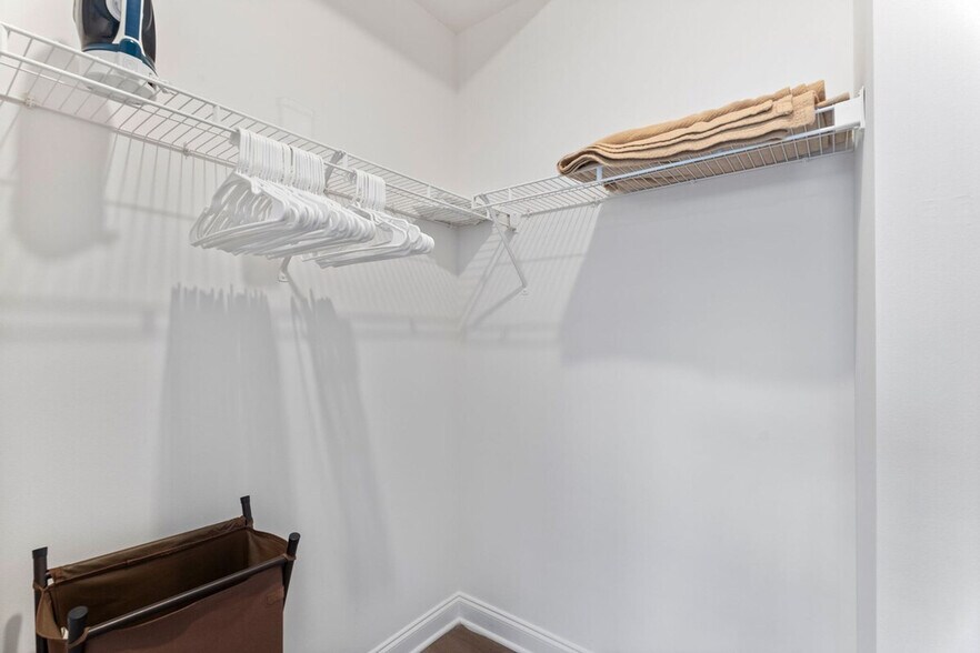 Building Photo - 3202 Renaissance Park Pl