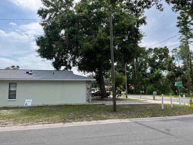 Building Photo - Beautiful 3BR Home in Central Tampa – Move-In Ready!