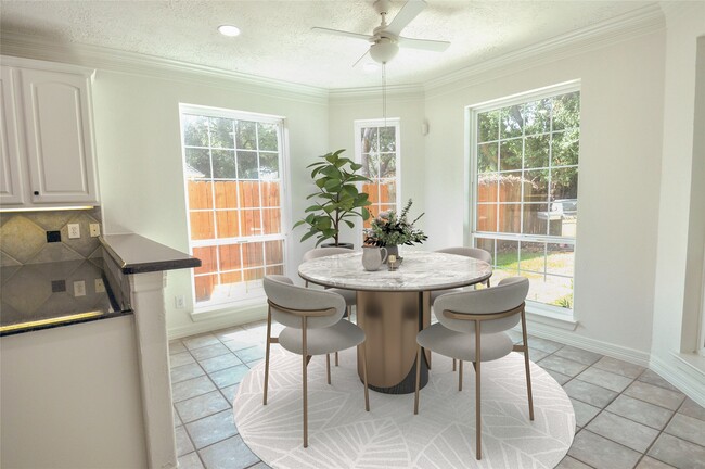 Building Photo - 1914 Sand Hollow Ln