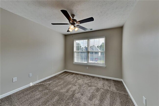 Building Photo - 173 St Ann Cir