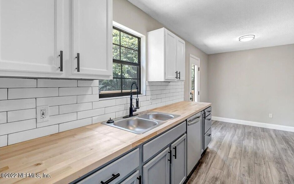 Building Photo - 1131 Butler Ave