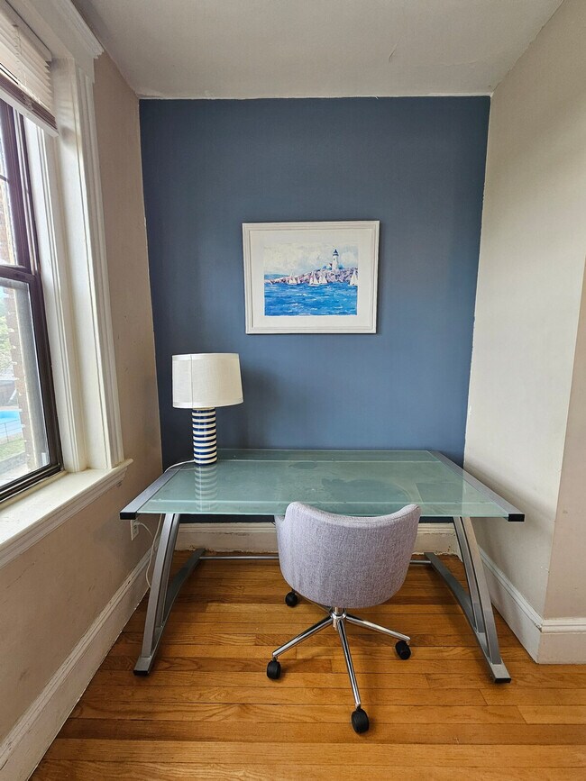 Building Photo - 355 Chestnut Hill Ave