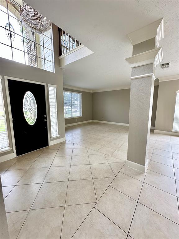 Building Photo - 14503 Redwood Bend Trail