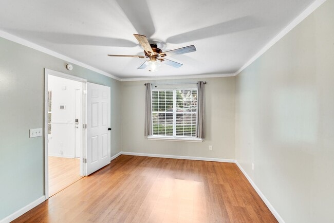 Building Photo - COMING SOON! Prescott Village 3-Bed, 2-Bat...