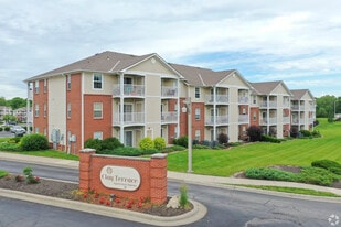 Building Photo - Clay Terrace