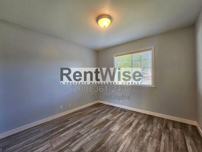 Building Photo - 11338 W Marlinwood St