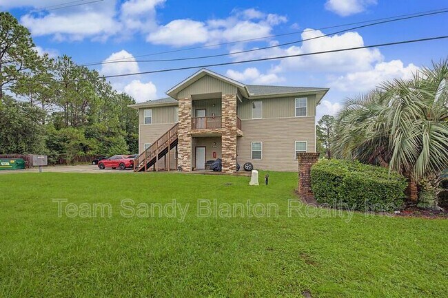 Building Photo - 542 S 72nd Ave