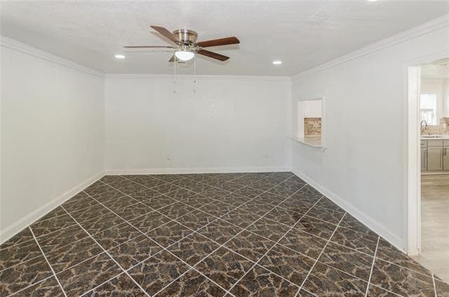 Building Photo - 4302 Glenhaven Dr