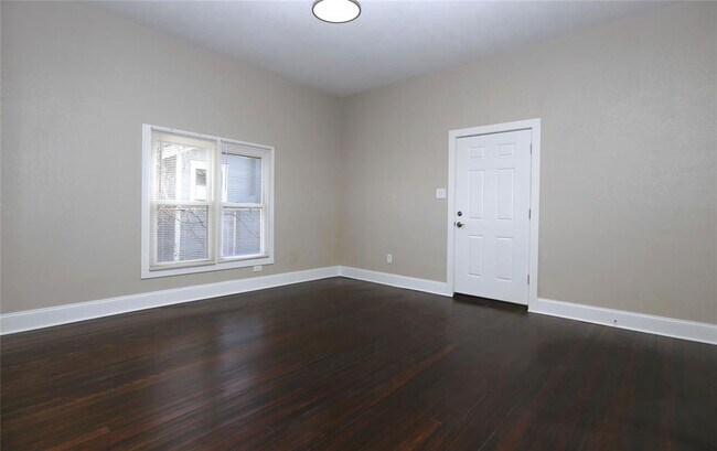 Building Photo - 4445 Rusk St