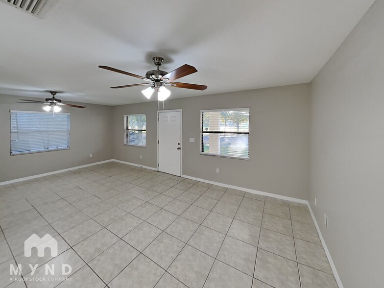 Building Photo - 3719 N 54th St