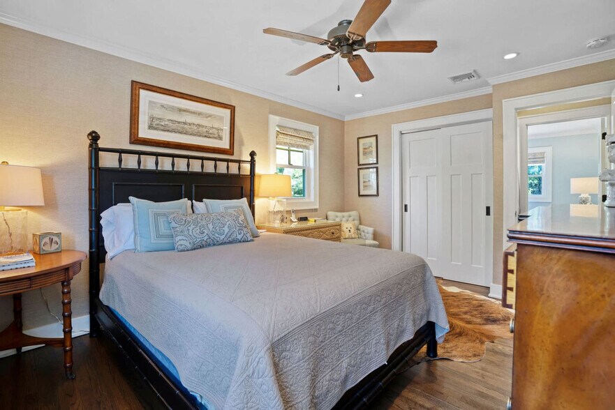 Building Photo - 810 Waterview Dr