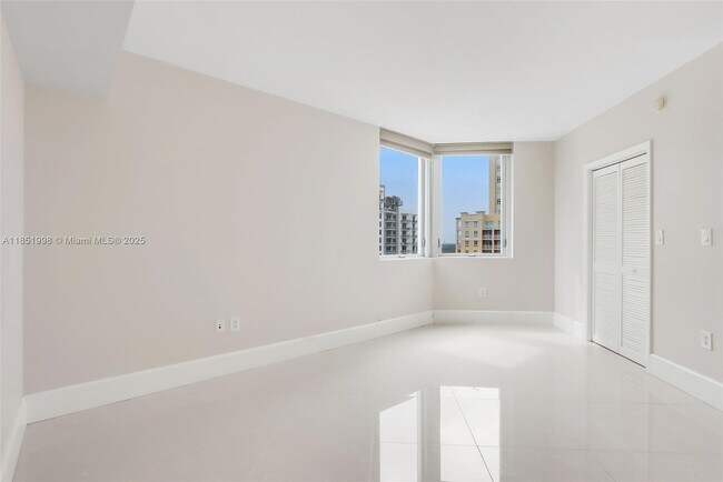 Building Photo - 9055 SW 73rd Ct
