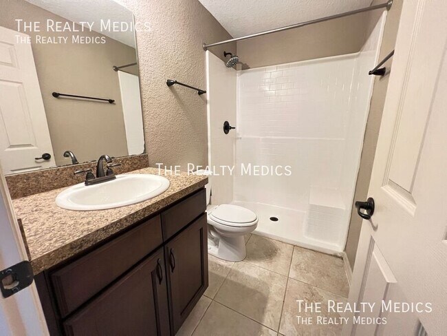 Building Photo - 485 Marion Oaks Ln