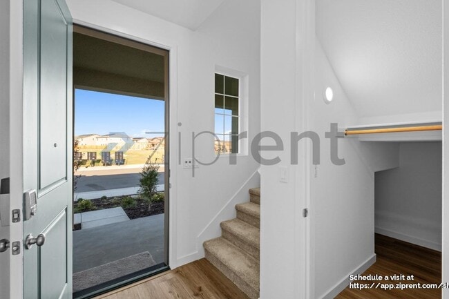 Building Photo - 1710 Halo Ave