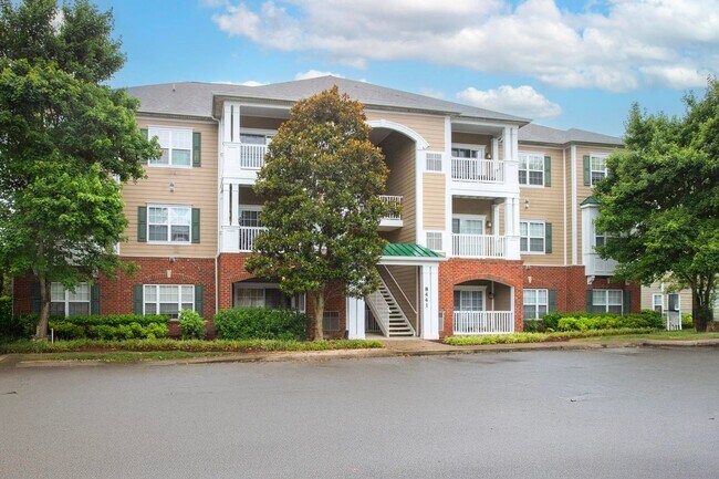 Building Photo - 8441 Callabee Way
