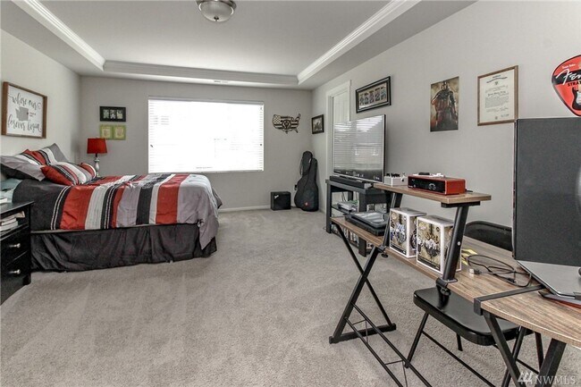 Building Photo - 17520 80th Ave Ct E