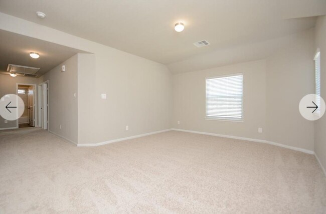 Building Photo - 4335 Rosemary Ln