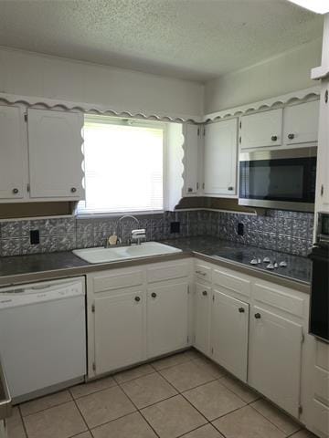 Building Photo - 3625 Stephenson Dr