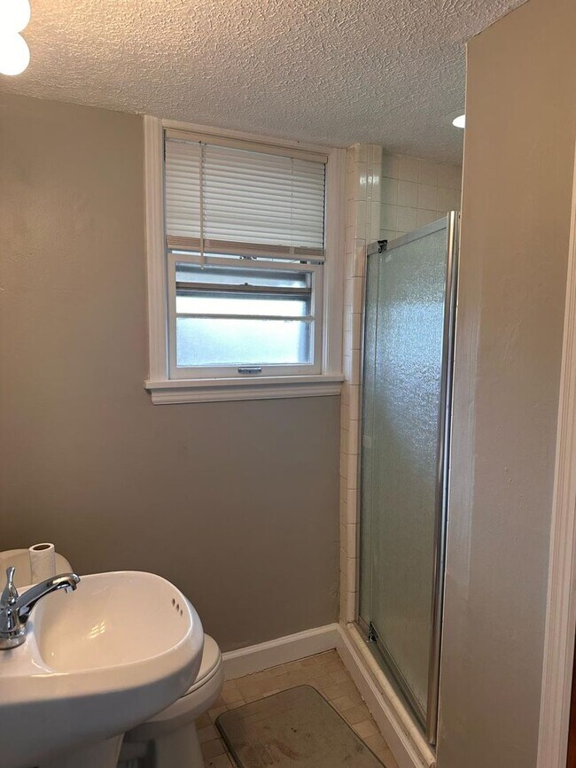 Building Photo - 3 BR/2.5BA | Newly Renovated Single Family Home | 1-Car Garage Parking | In Louisville!