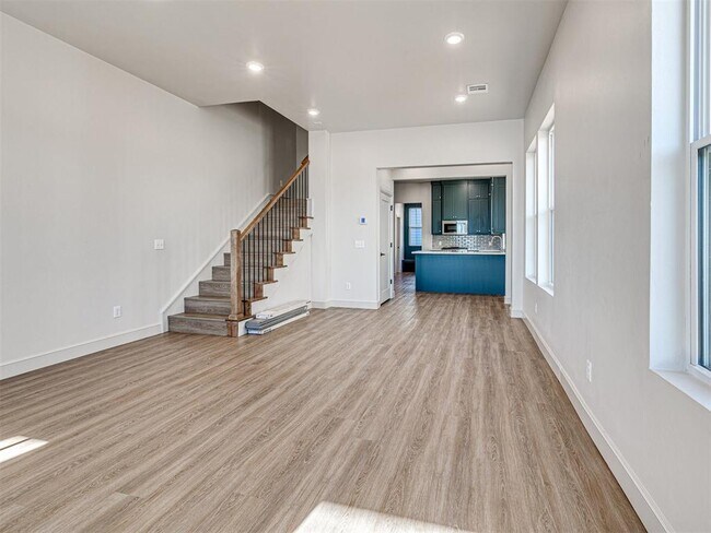 Building Photo - 29596 Memory Ln