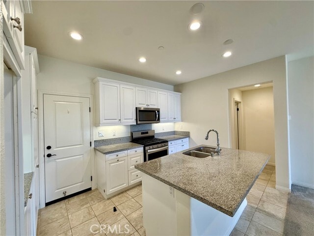 Building Photo - 2462 Sanabria Ln
