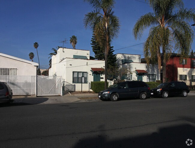 Building Photo - Gillman Apartments
