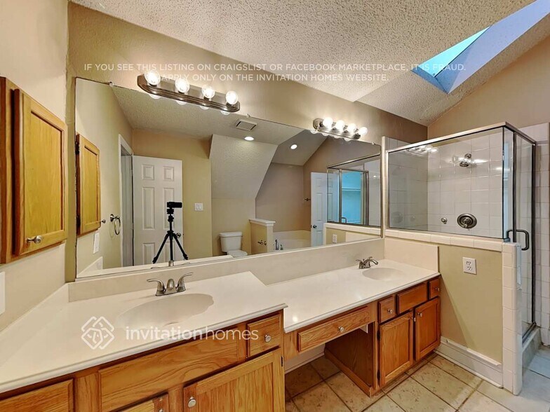 Building Photo - 6925 Conestoga Dr