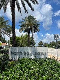 Building Photo - 7601 Beach View Dr