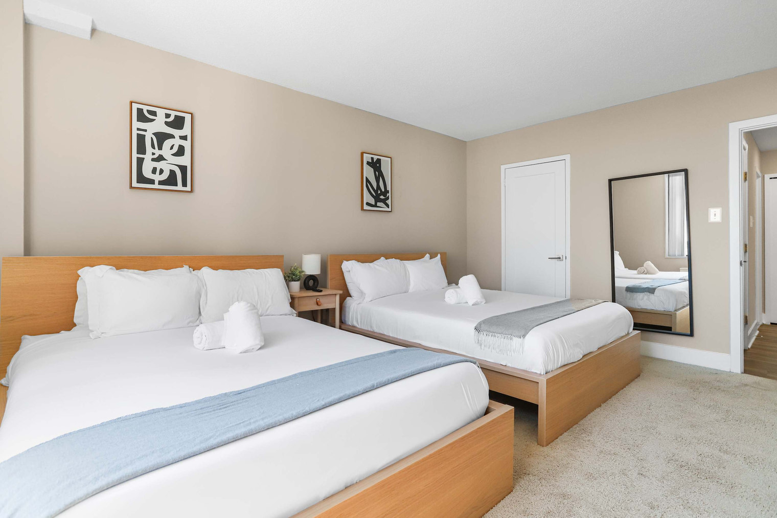 Building Photo - 1201 S Bell St