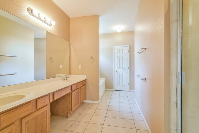 Primary Photo - 20126 Rolling Hills Ln