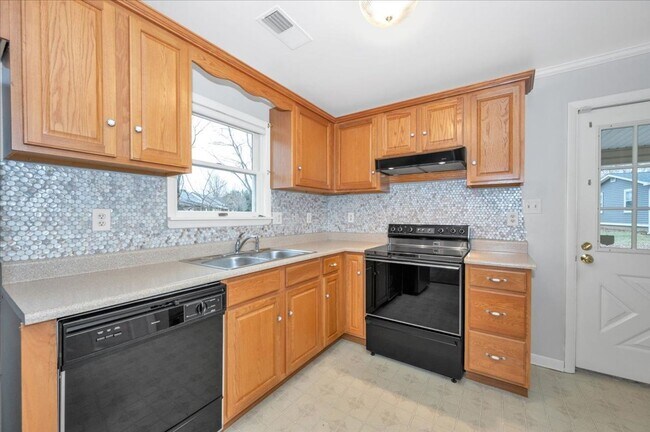 Building Photo - Single Family - Smithsburg, MD