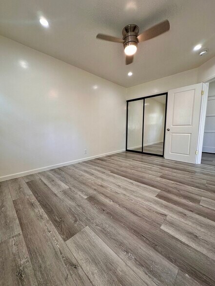 Building Photo - 2417 Cimarron St