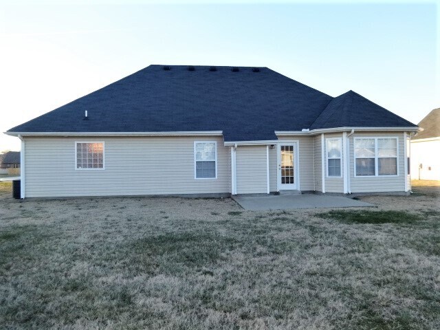 Building Photo - 4324 Pender Ct