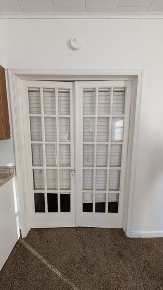 Building Photo - 1102 Taylor Ave