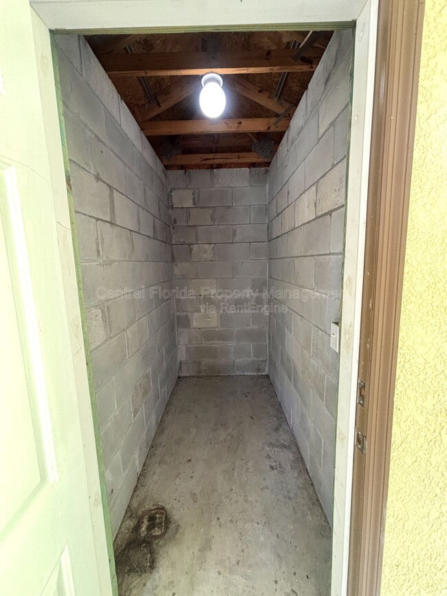 Building Photo - 531 Carlisle Ave