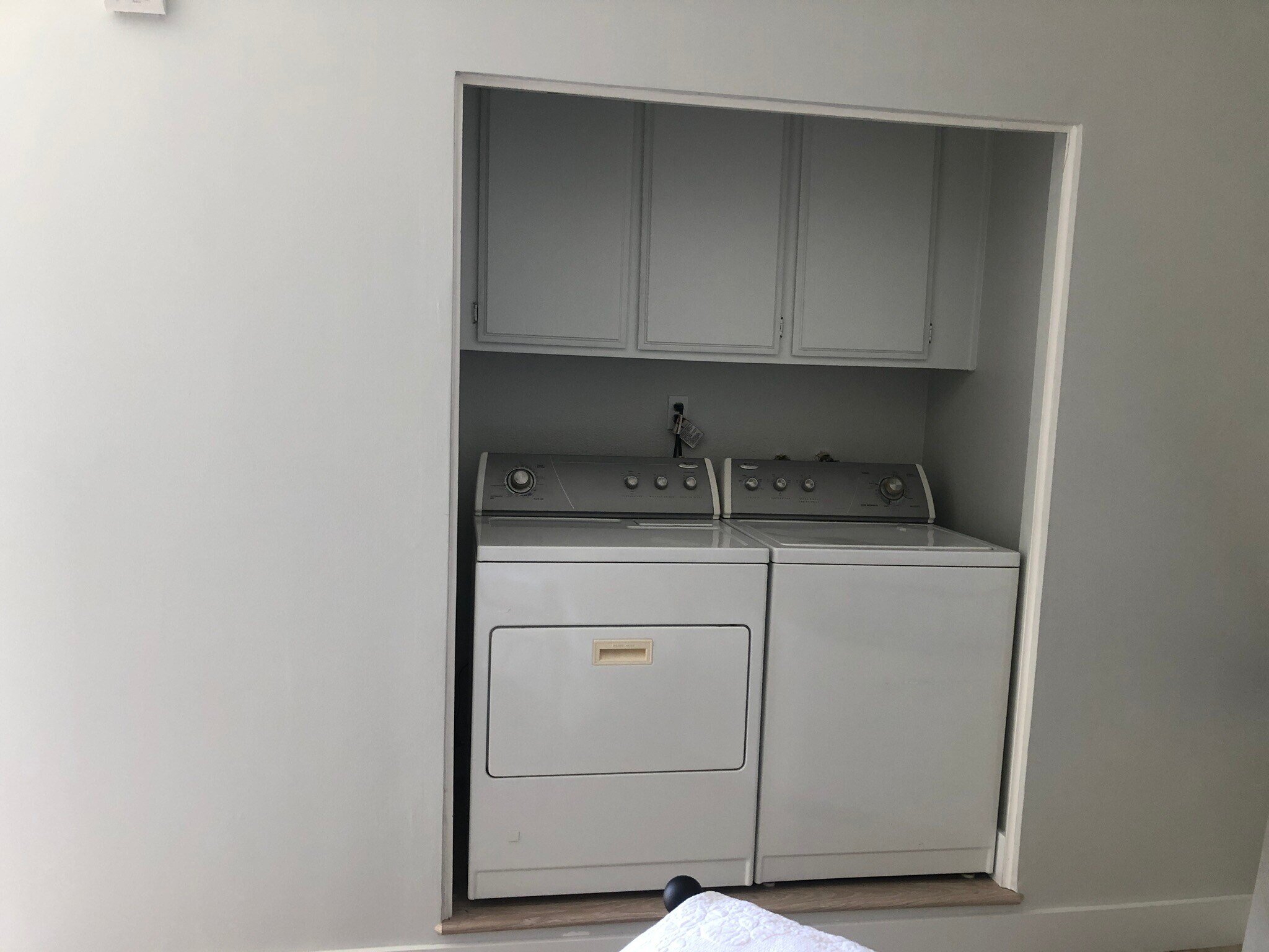 Building Photo - 1412 N Crescent Heights Blvd