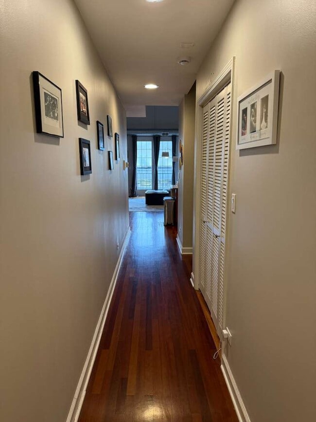 Building Photo - 2650 N Halsted St